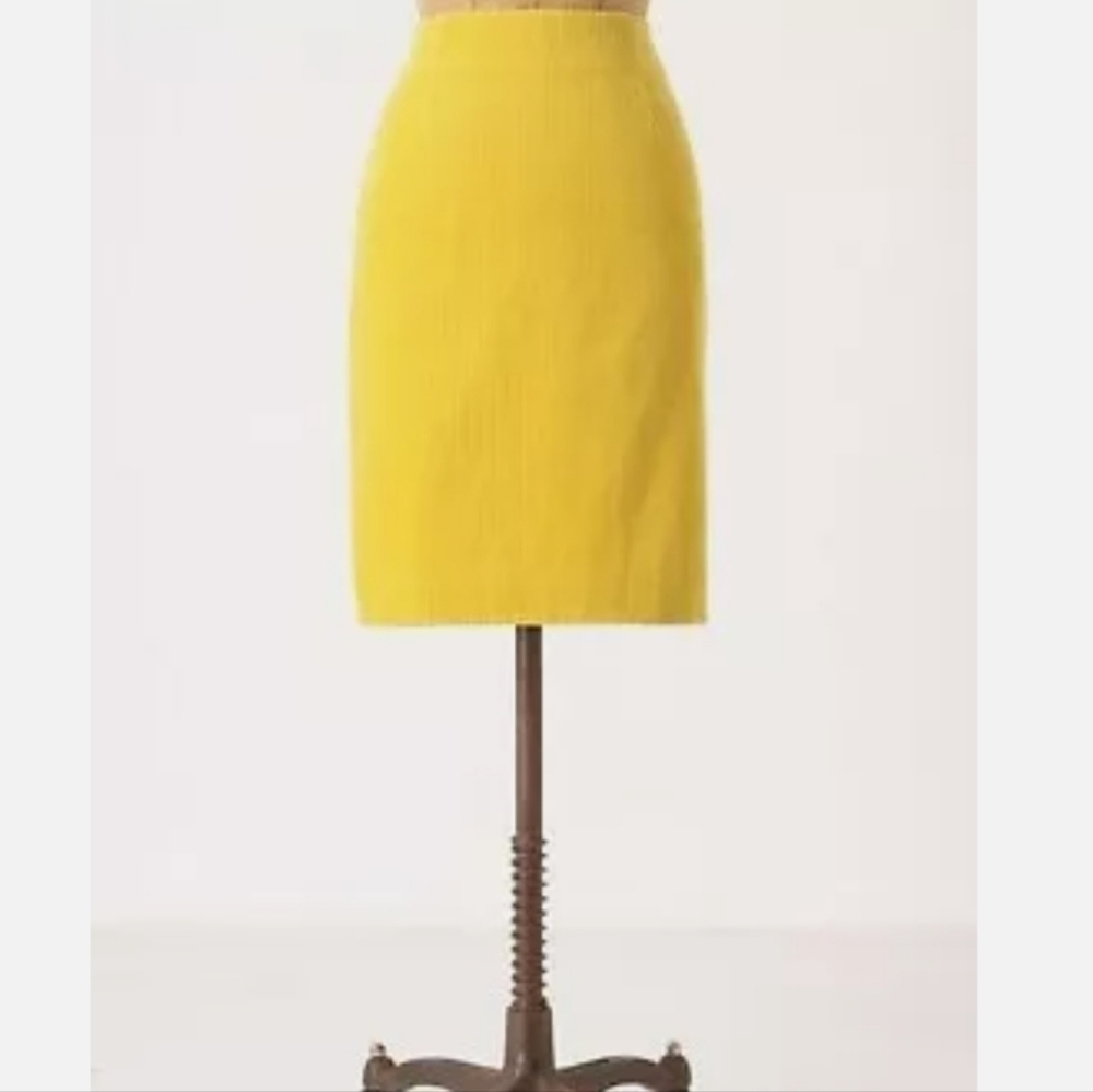 Anthropologie Maeve Super Wale Mustard Yellow Corduroy Pencil Skirt Size 2
